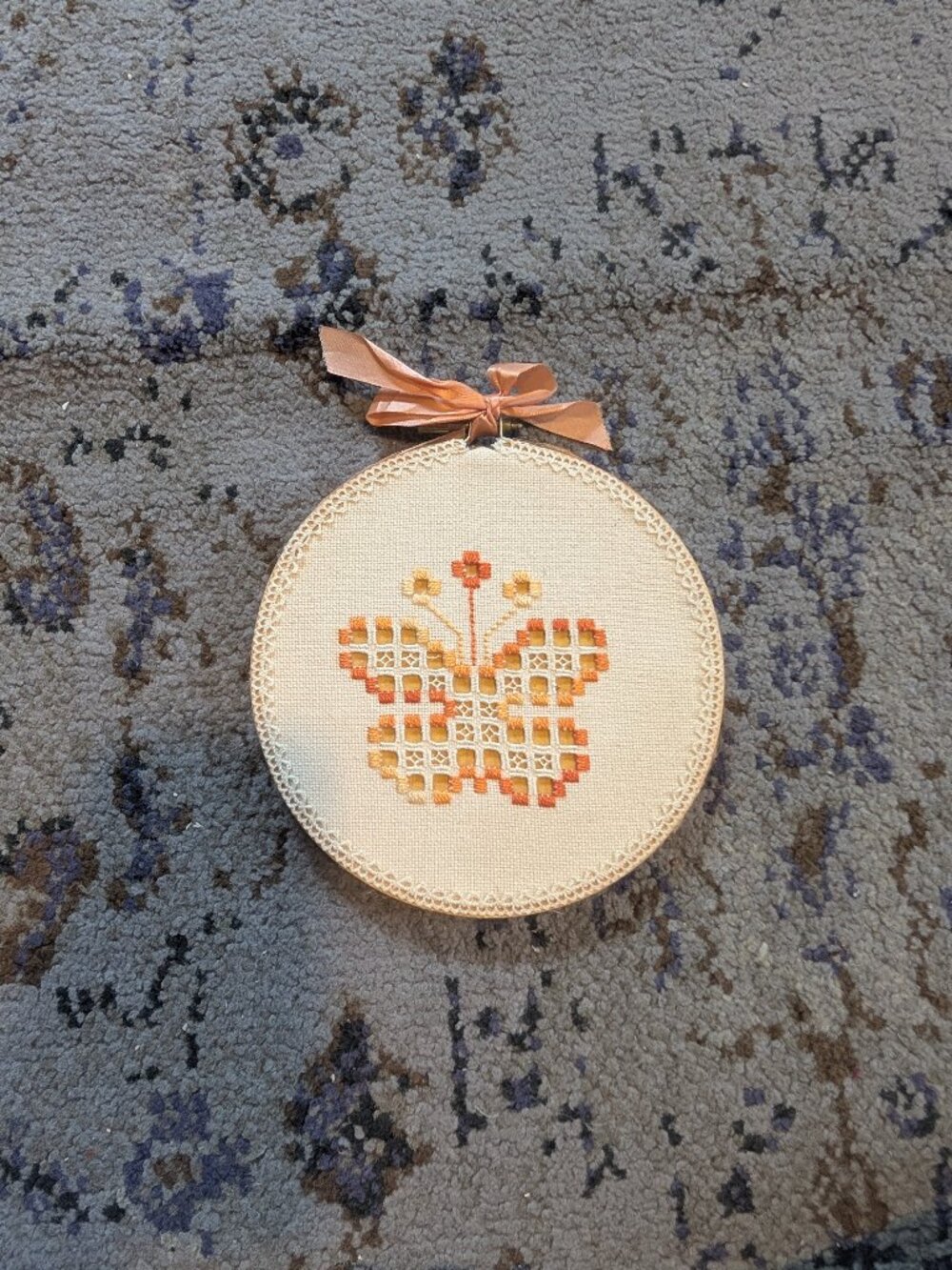 Vintage Butterfly Embroidery Needlepoint Wall Art Round 6.25” Wood Frame Hoop